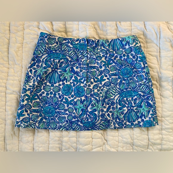 Lilly Pulitzer Skirt/Skort, Blue & White Seashell, Lace Trim, Mini, Size 4 - Picture 4 of 6
